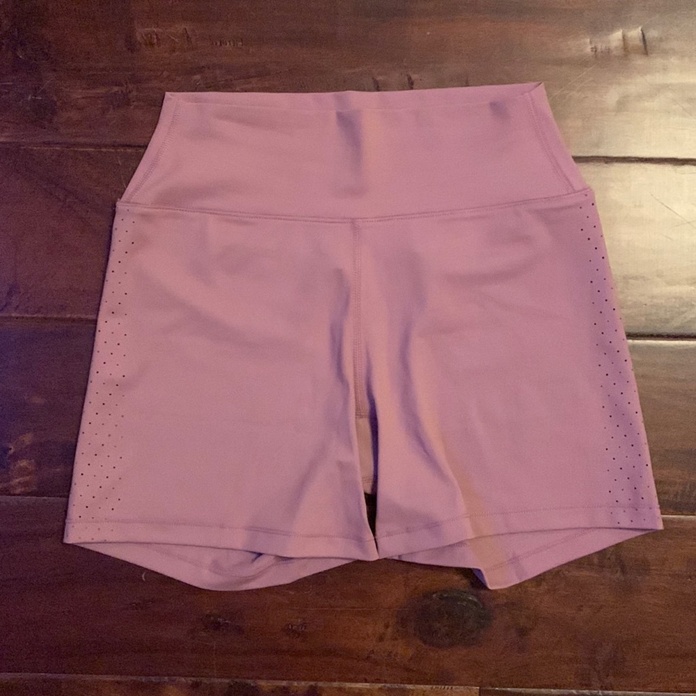 Buffbunny laser cut shorts